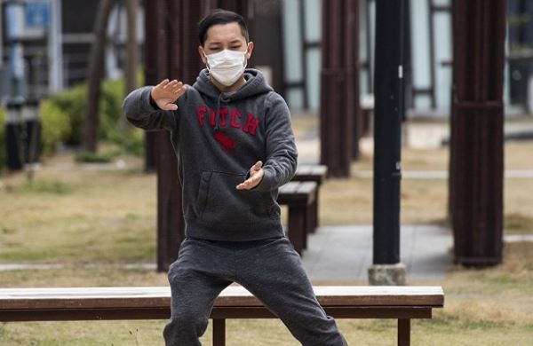 <br />
Китай назвал сроки победы над коронавирусом<br />
